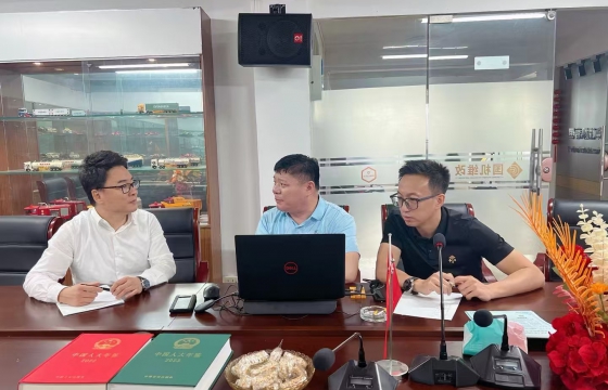 范笑天同志深入中机维改人才服务中心开展工作调研