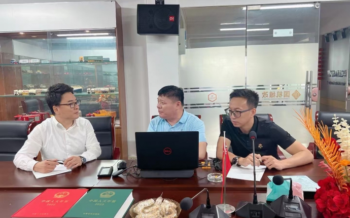 范笑天同志深入中机维改人才服务中心开展工作调研
